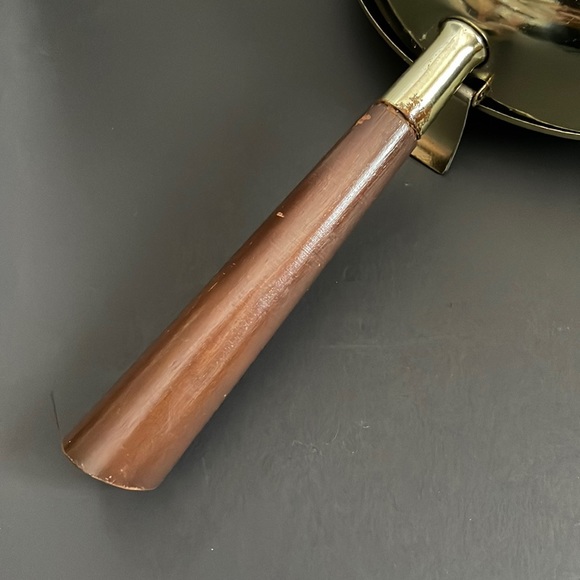 Vintage Brass Ash Pan Silent Buttler Crumb Catcher Canada Wood Handle - Picture 7 of 9